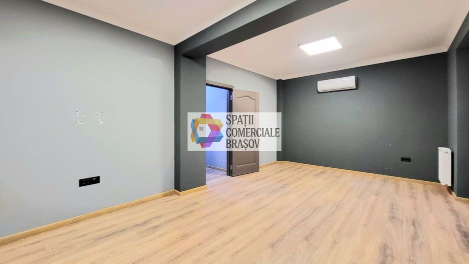 Apartament două camere de vânzare Brașov - Zona Coresi, Penny - Poză 3