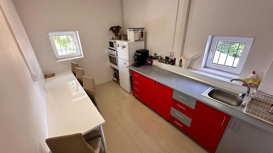 Imobil Sp+P+1 (280mp) si teren (320mp) Calea Ferentari - Poză 6