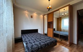 Apartament de vânzare - Zona Vasile Aaron - Poză 4