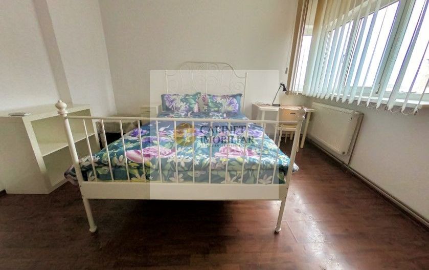 2 camere | Bd Carol | Vedere Panoramica | Centrala proprie - Poză 3