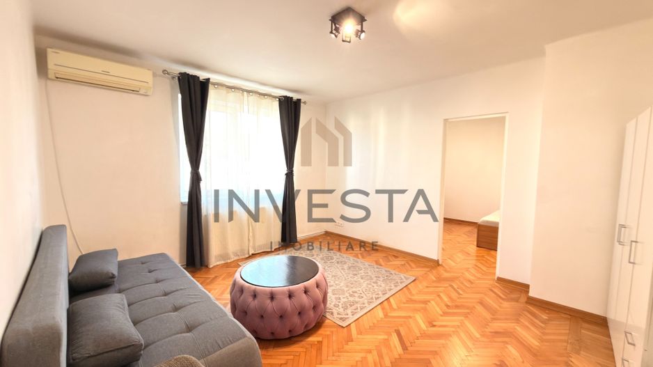 Apartament cu 2 camere, etaj intermediar, Centru, pe strada Traian! - Poză 1