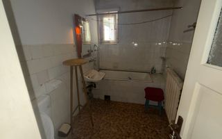 APARTAMENT 2 CAMERE ETAJ 4 ZONA ULTRACENTRALĂ CAMPULUNG - Poză 10