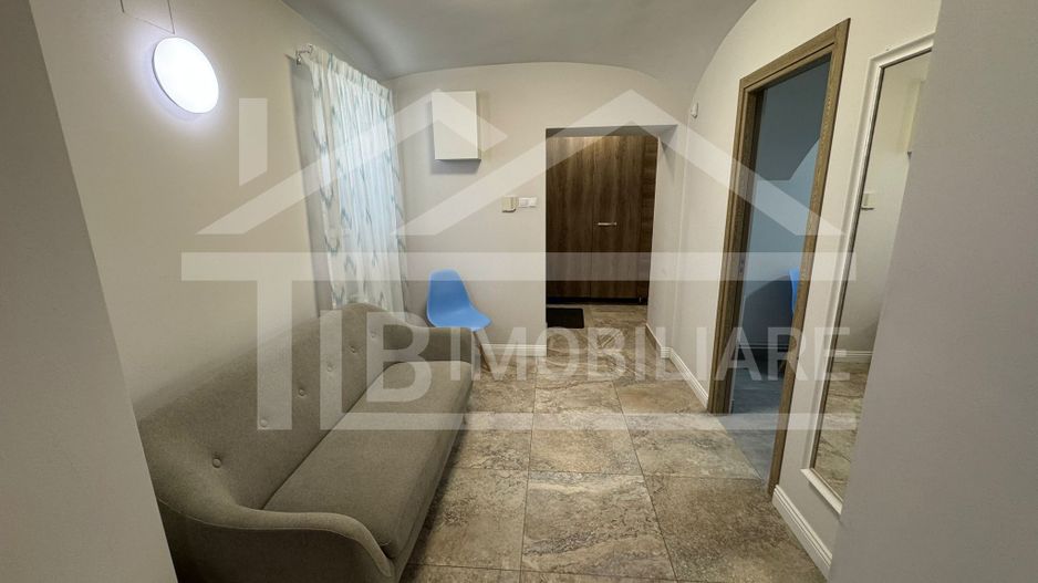 Apartament cu 2 camere, 45mp, Zona Central - Poză 5