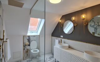 Vila spațioasă și elegantă de vânzare la intrarea în cartierul Turnișo - Poză 24