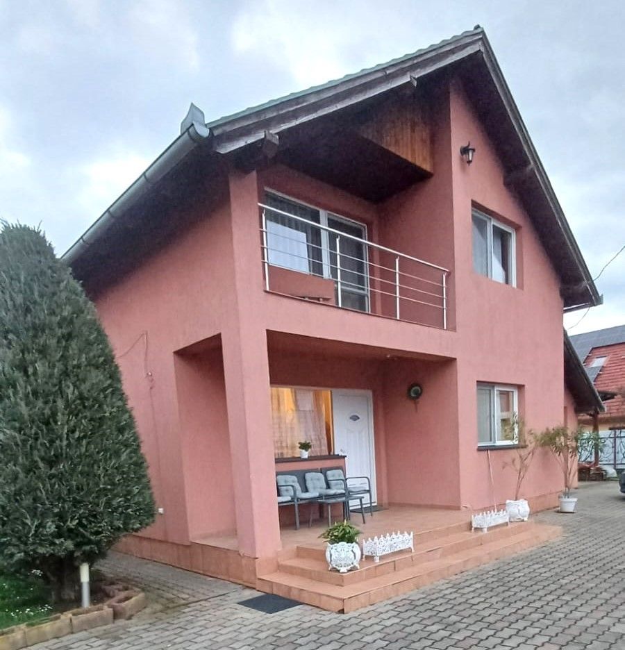 Casă Individuală - Corunca - Poză 1