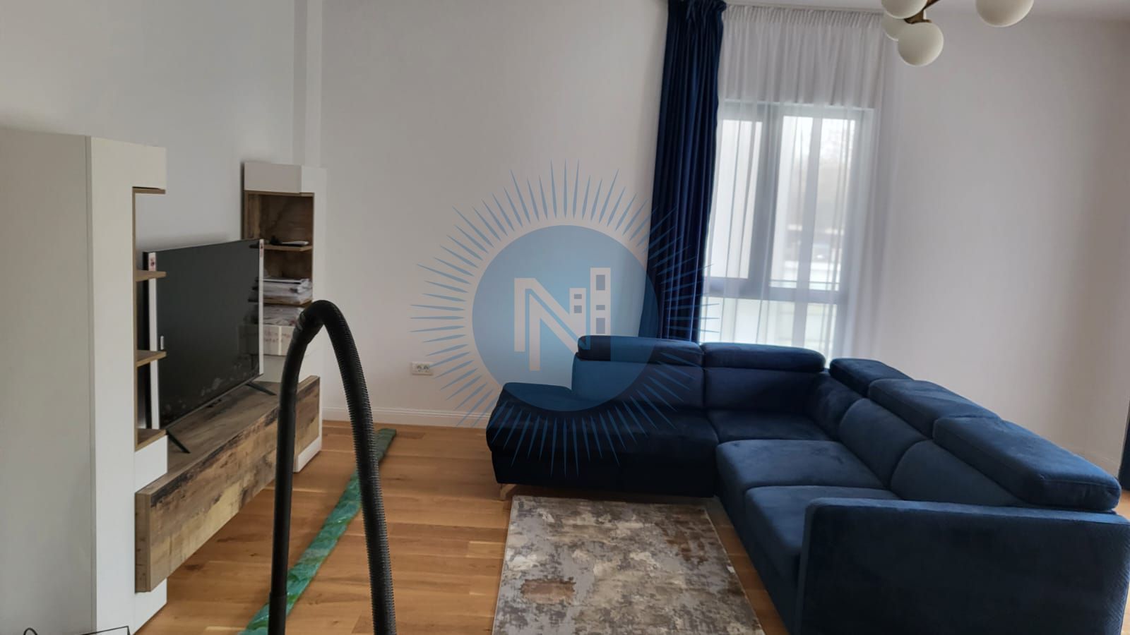 Apartament cu 2 camere cu vedere la lac - Poză 3