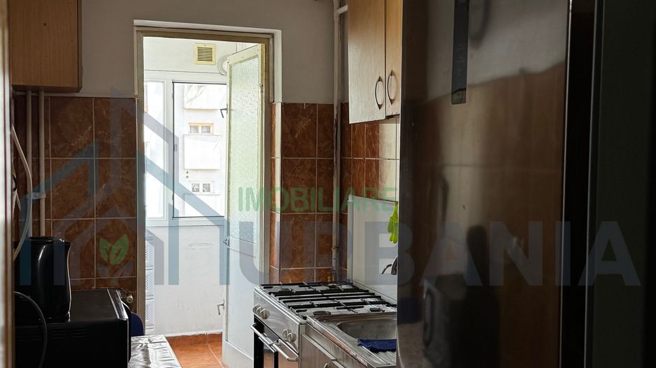 Caut 2 Colege de apartament Iasi 2 min de UMF - Poză 1
