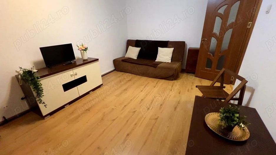 Apartament 2 camere. Bld. Brancoveanu, Zona Huedin. Loc parcare. - Poză 1