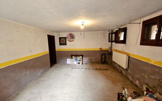 Casa S+P+1+M, pretabila pentru birouri, 300 mp teren, Cetate - Poză 24