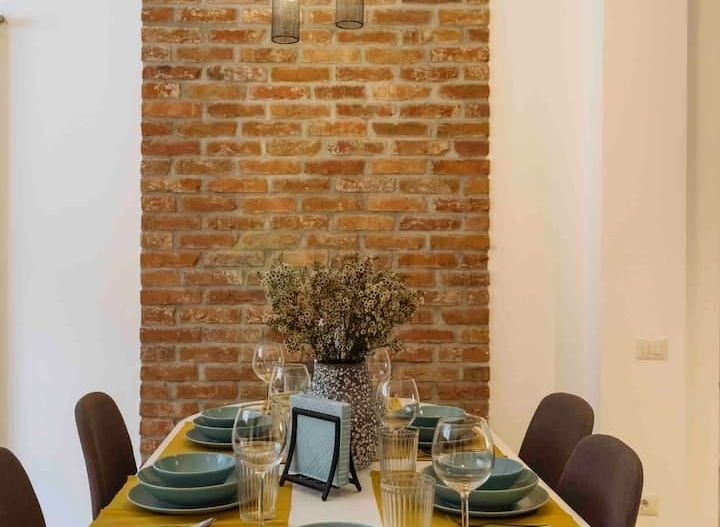 Investitiei, locatie centrala, randament bun, istoric B&B - Poză 5