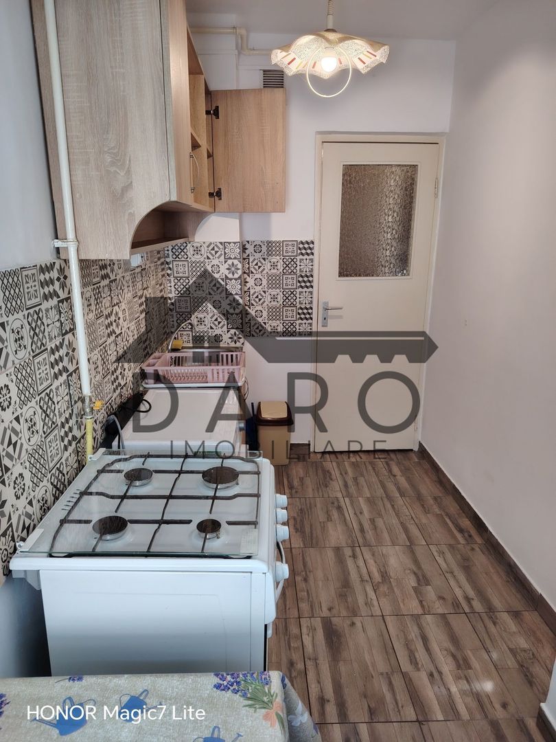Închiriere garsoniera in Tg Mureș  . etajul 1  Dâmbu Pietros. Zona liniștită  . Imediat ocupabil - Poză 4