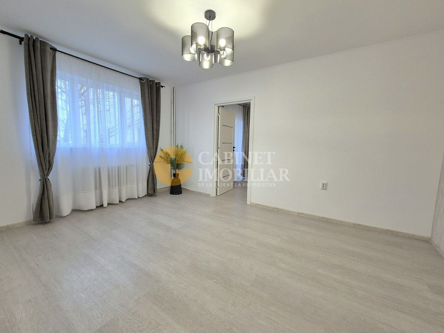 Tudor Vladimirescu/Bucsinescu - 2 camere - etajul 1 - 50mp - Poză 1