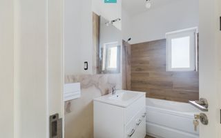 Apartament 1 cameră și dormitor separat, Torontal - Poză 4