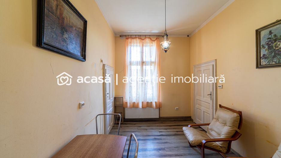 Apartament la casă cu 3 camere zona Pârneava - Poză 9