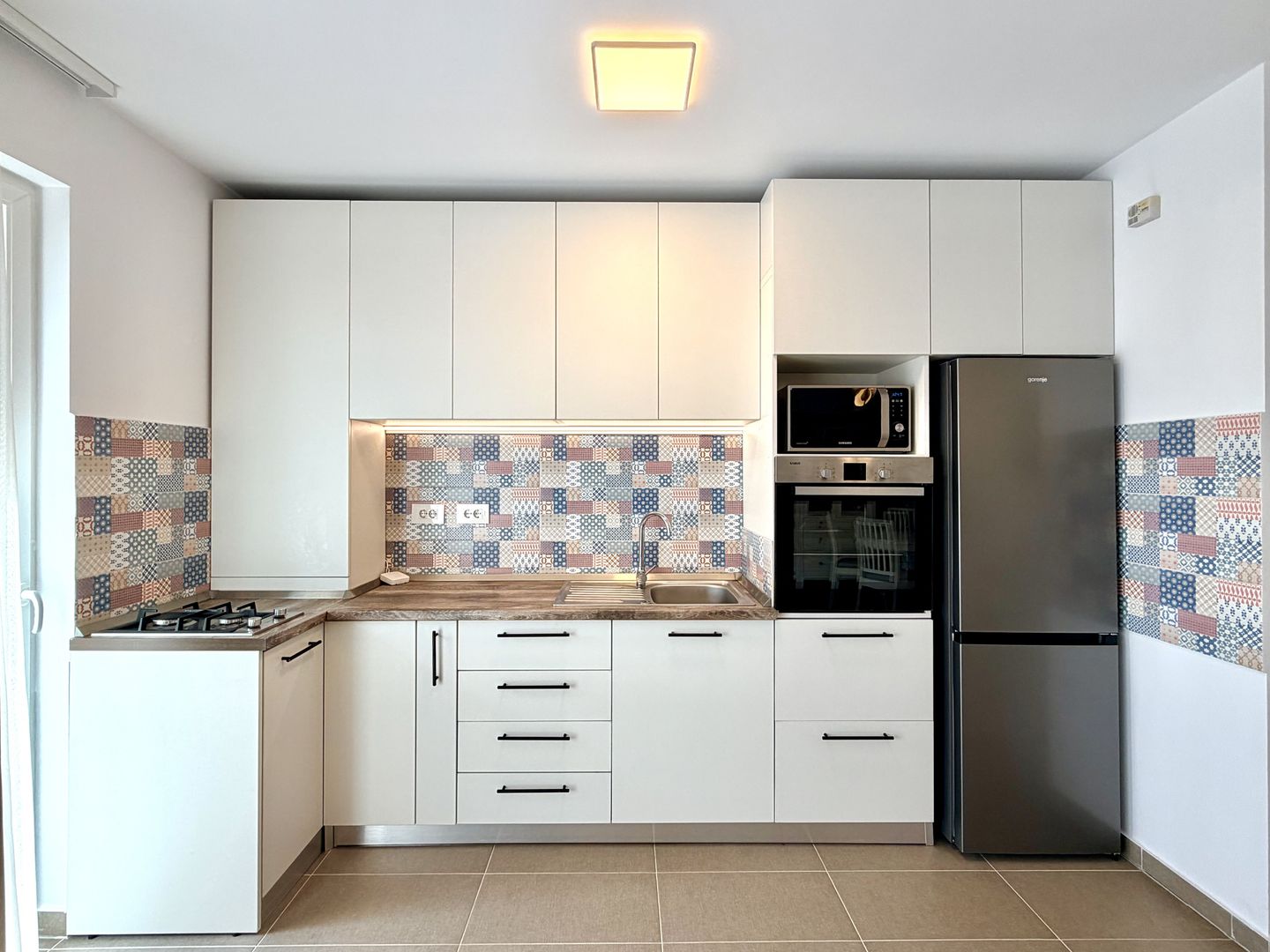 Apartament modern cu 2 camere de închiriat în Iris, Calea Aradului - Poză 10