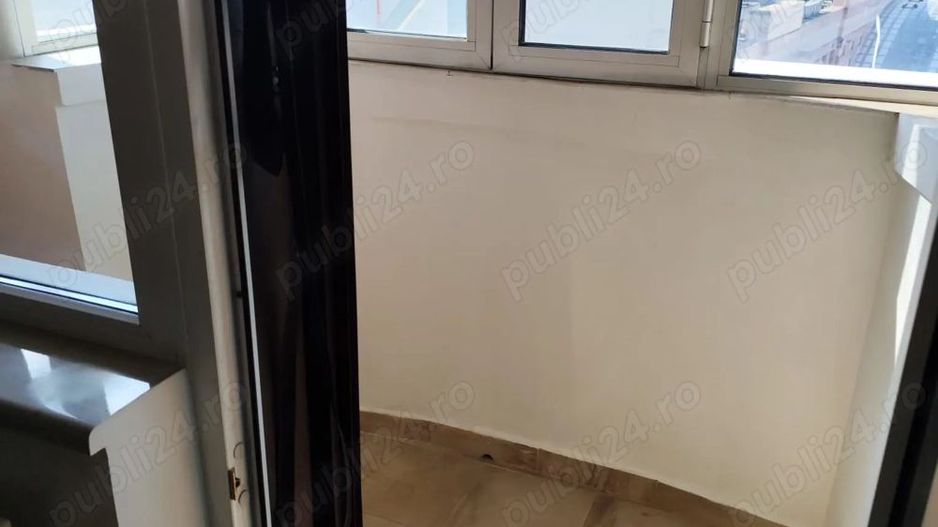De inchiriat apartament cu 3 camere , Mall Vitan sector3 - Poză 11