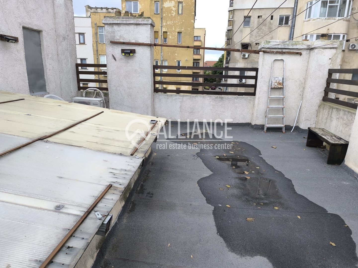 CENTRU PLAJA MODERN(COD03)- Apartament modern in vila interbelica ! - Poză 22