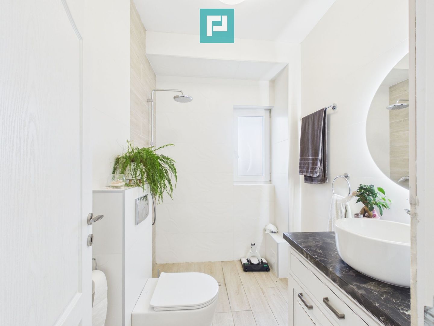 Casă 4 camere cu teren 450 mp pe Dealurile Oradei - Poză 33