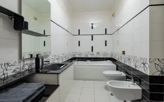 3 camere | 95 mp + terasă 20 mp | Vedere frontală lac | Mamaia-Cazino - Poză 18