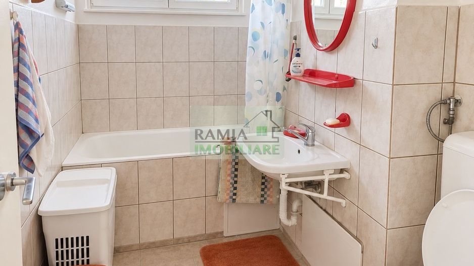 Apartament 3 camere, 67 mp, etaj 3/4 – Astra, zona Planete - Poză 5