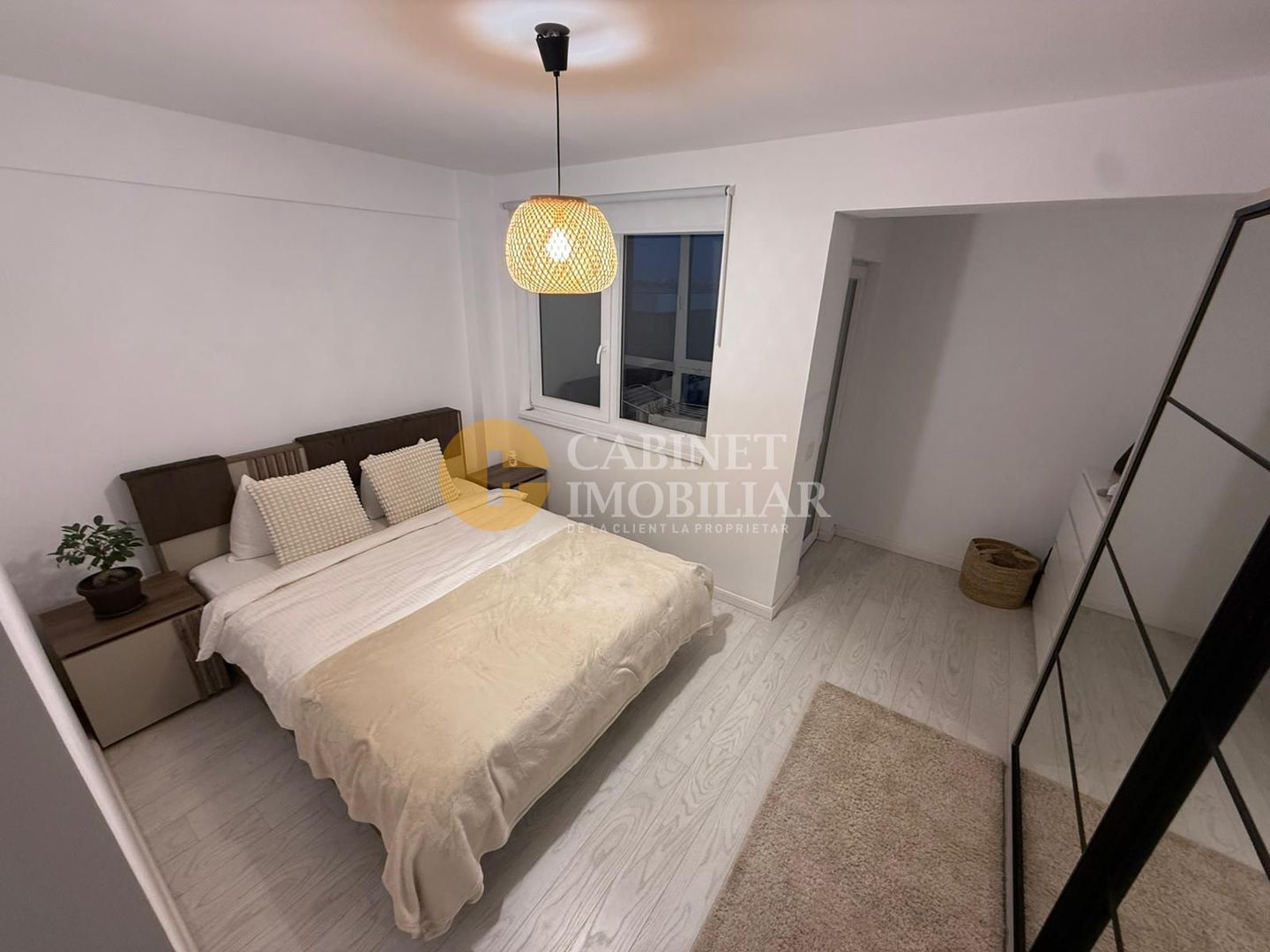 2 CAMERE DECOMANDAT--ETAJ 2--MOBILAT SI UTILAT-- CUBIC PLAZA - Poză 3