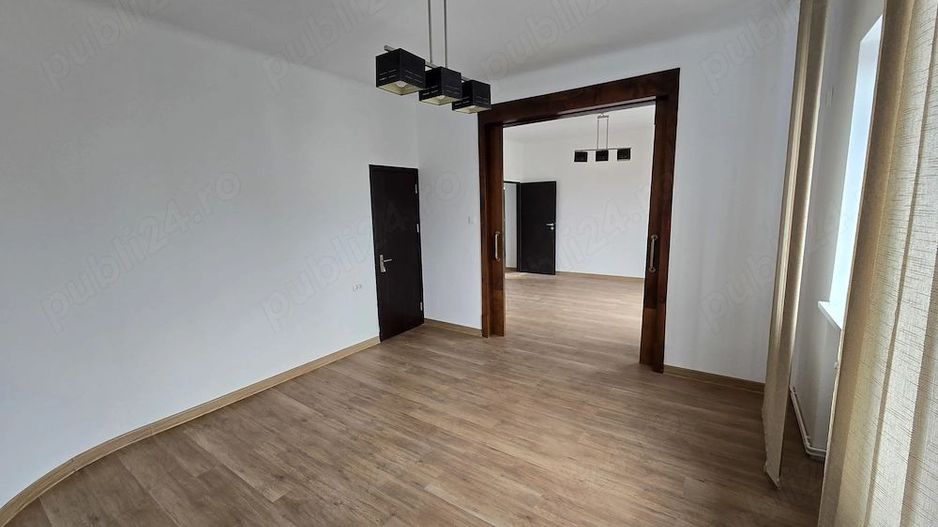 Apartament renovat ( doar birouri)  Bulevardul Lascar Catargiu - Poză 3