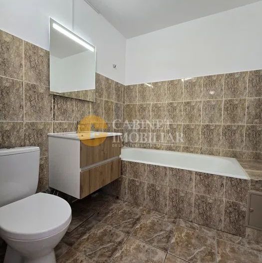 Apartament 3 camere, decomandat - zona Galata - Poză 4