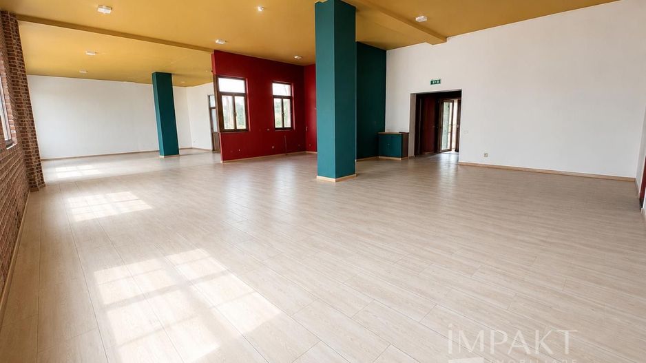 DE ÎNCHIRIAT | Spațiu comercial / EROILOR – 184 mp - Poză 1