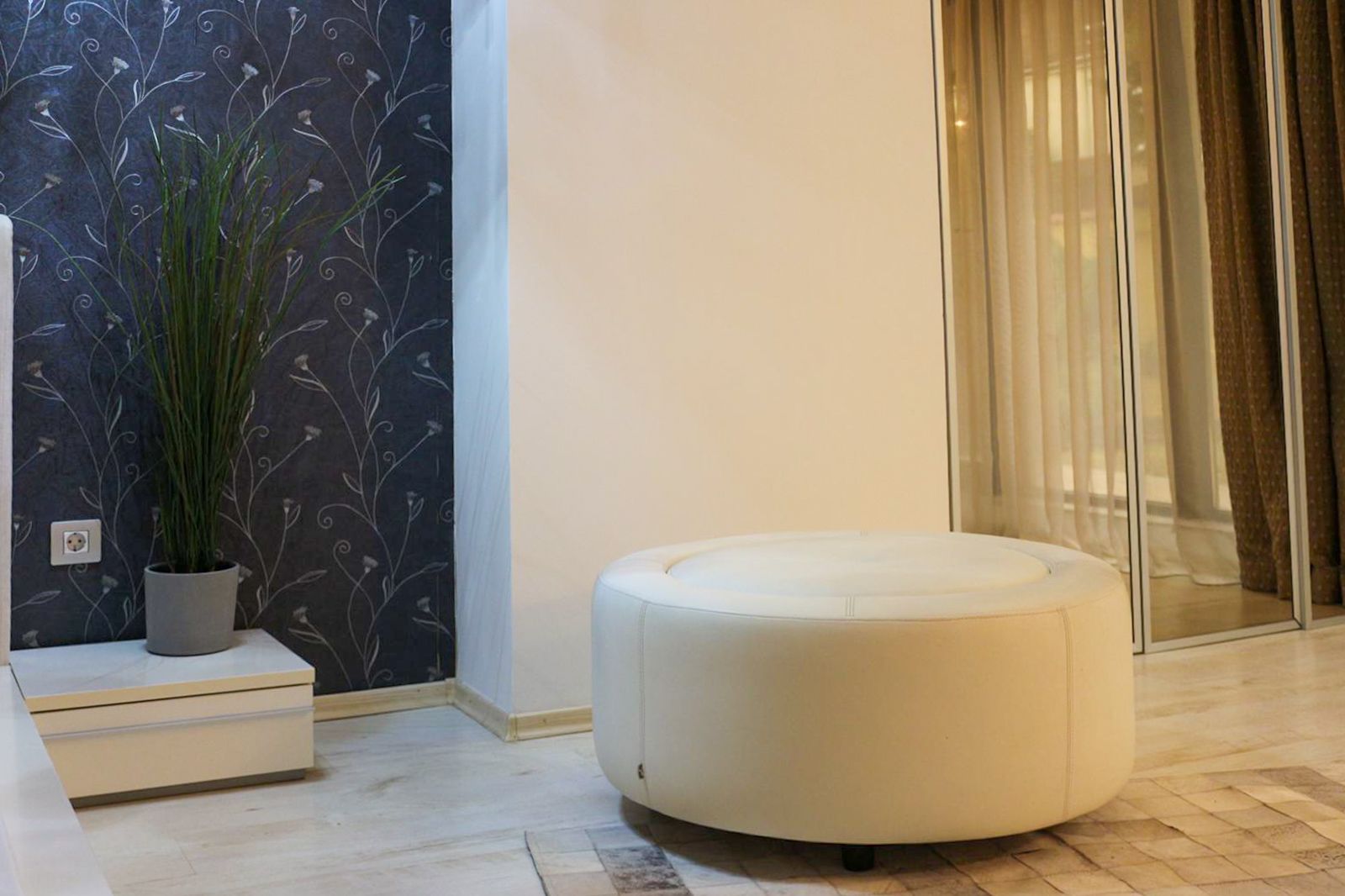 Închiriere apartament 3 camere 160mp | Grădină privată 100mp - Poză 12