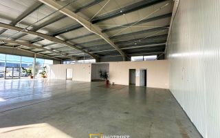 Hala mixta 800 mp de inchiriat – showroom, birouri, depozit – Arad - Poză 5