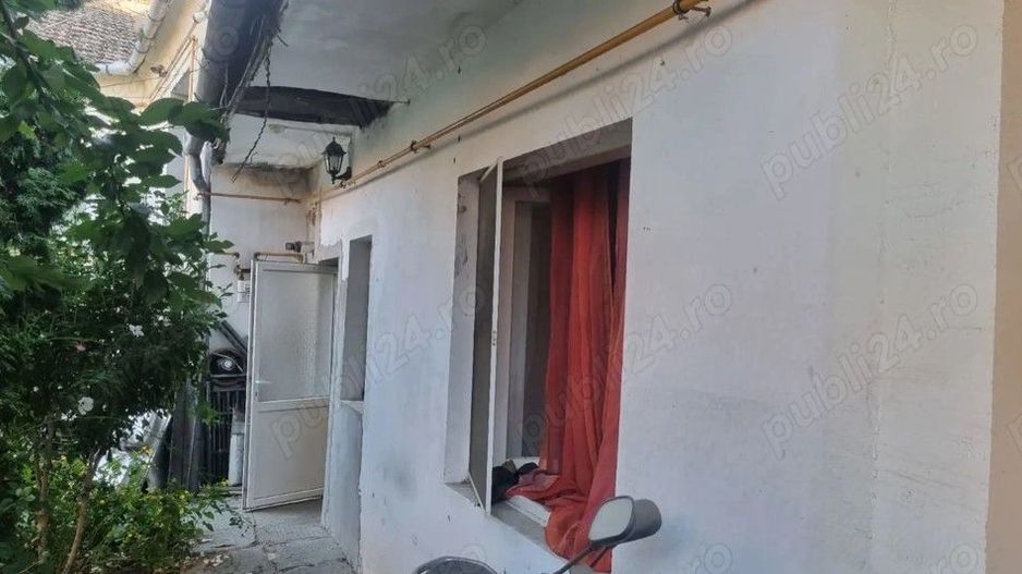 Apartament 1 camera curte comuna cu  centrala - Poză 8