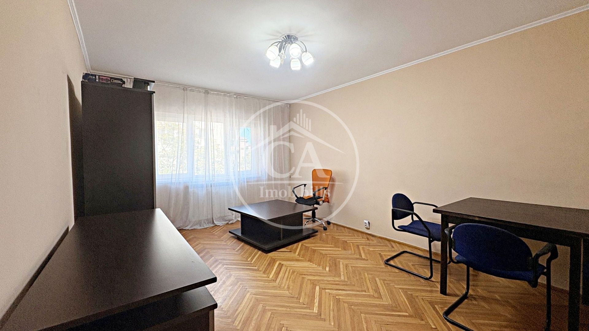 Apartament cu 3 camere de închiriat în zona Rogerius, Oradea - Poză 4