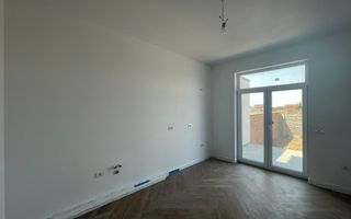 Duplex separat prin camera tehnica - 5 camere - Mosnita Noua - Poză 5