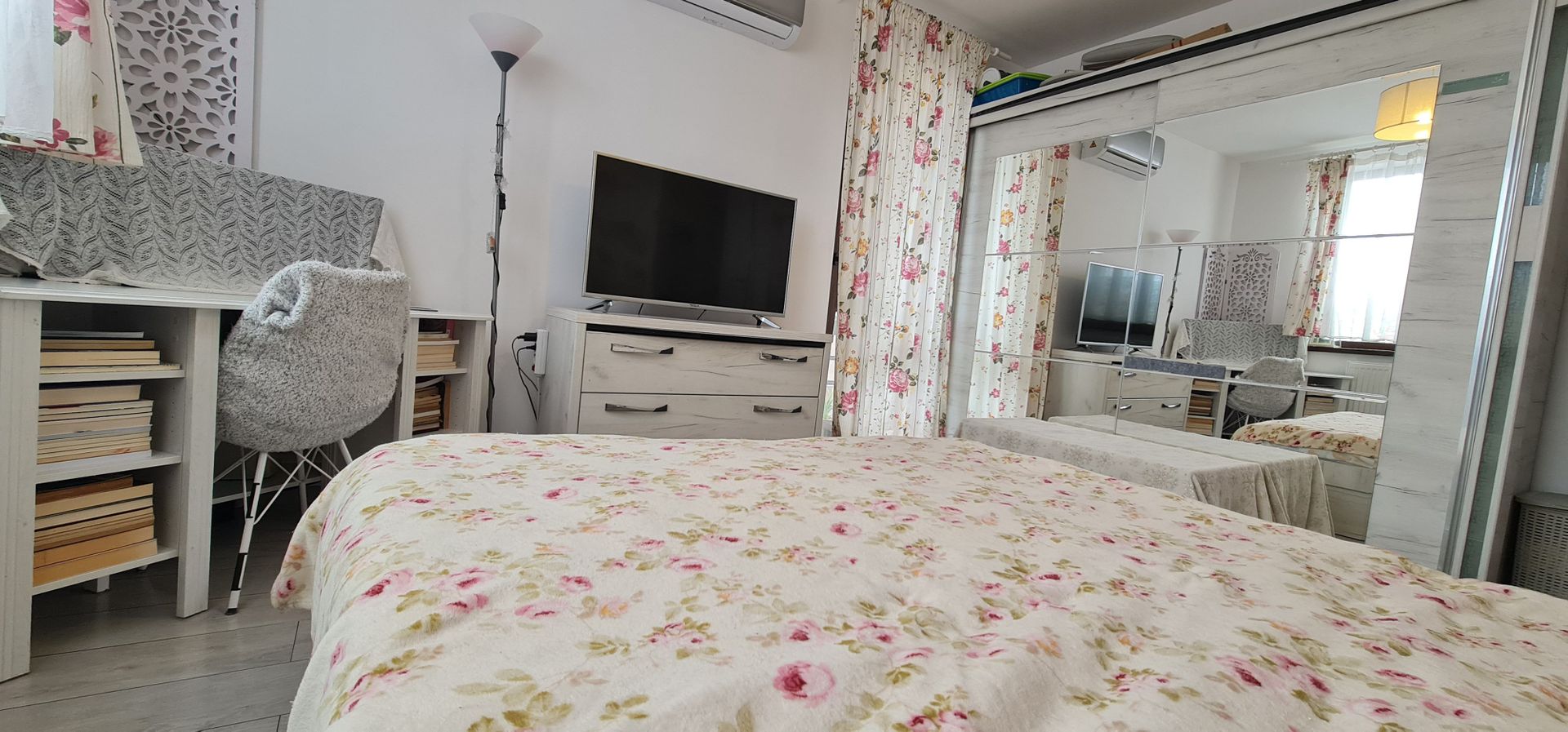 2 camere decomandat semimobilat insorit Sanpetru Residence - Poză 8