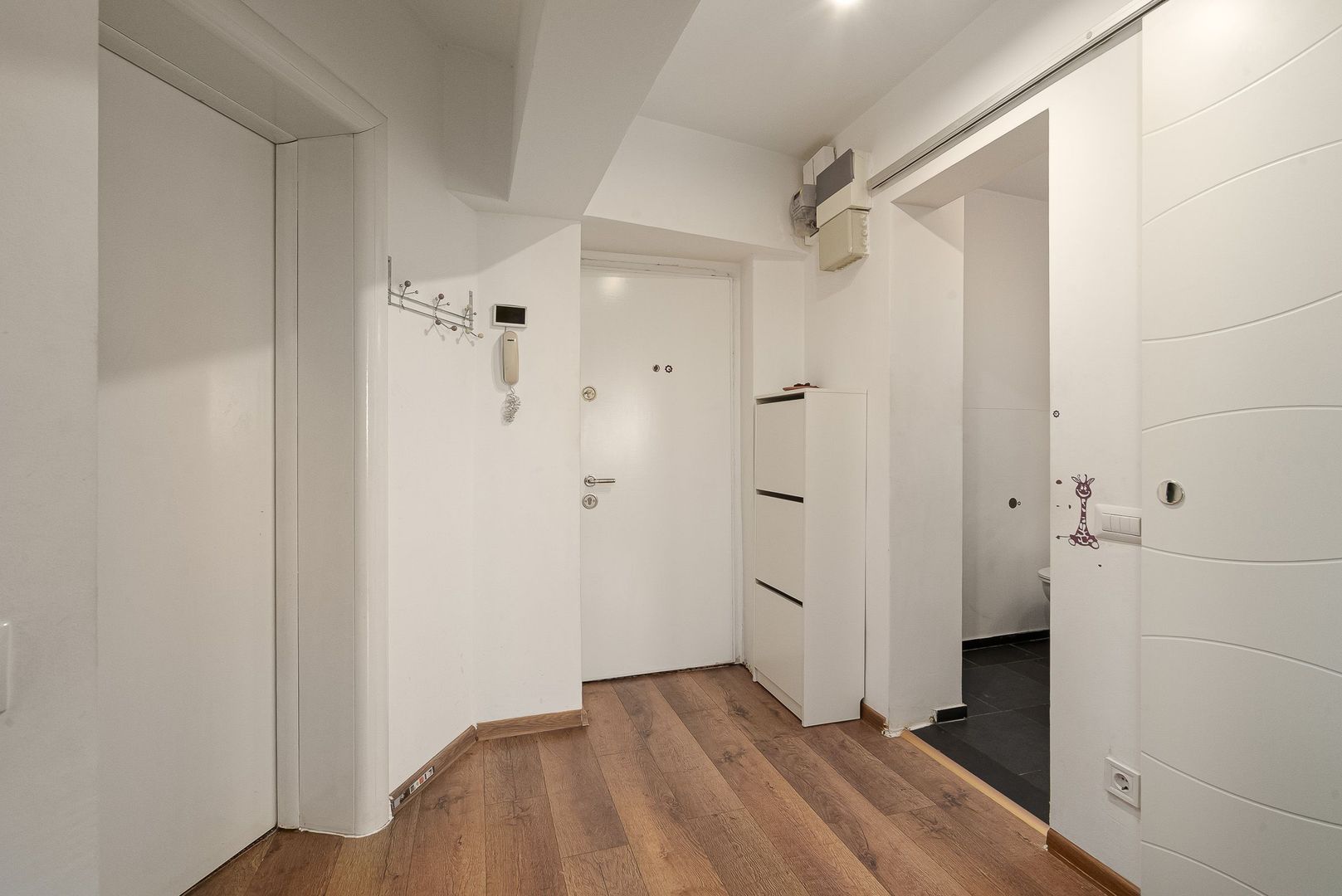 Apart 2 camere Rond metrou Obor Mosilor Stefan cel Mare stradal - Poză 7