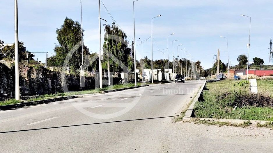 De vanzare teren intravilan, 1.150 mp, Parc Ind.1, Oradea - Poză 1