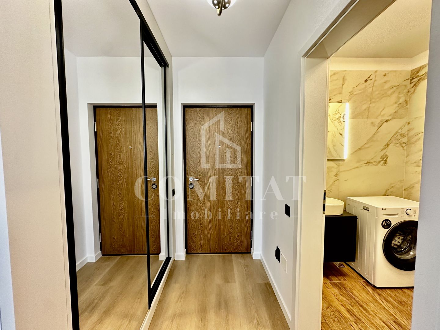 Prima închiriere! Apartament 3 camere | Parcare | Terasă | Eroilor - Poză 18