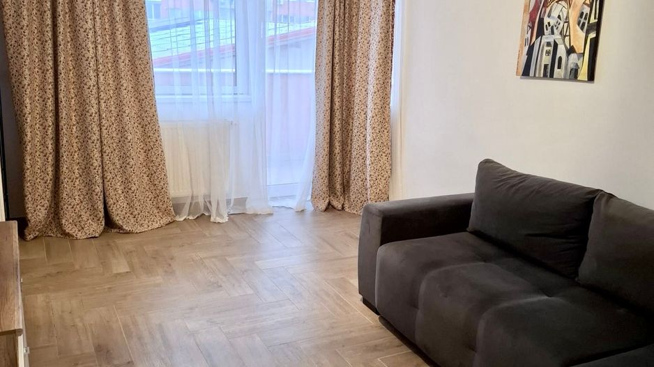 Apartament cu 3 camere,  spațios si primitor, in Soarelui- Sud Plaza - Poză 4