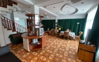 Casa | 9 camere | Garaj | Piscina | Teren 3.000 mp | Comision 0% - Poză 19