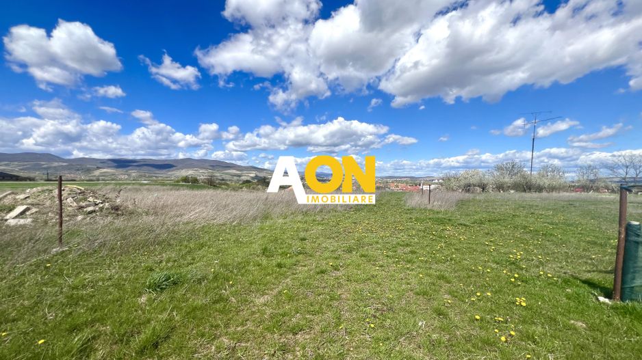 Teren intravilan de vanzare, priveliste deosebita, 560MP - Poză 3