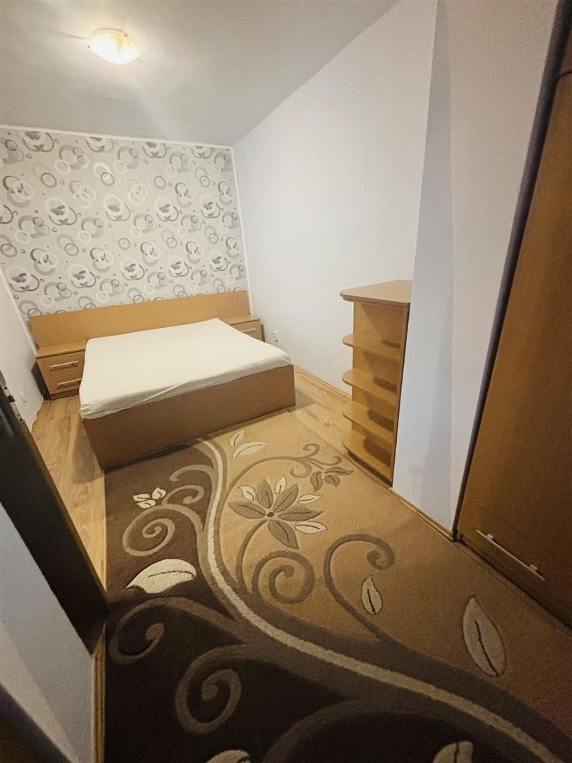 APARTAMENT SEMIDECOMANDAT ZONA IOSIA - Poză 3