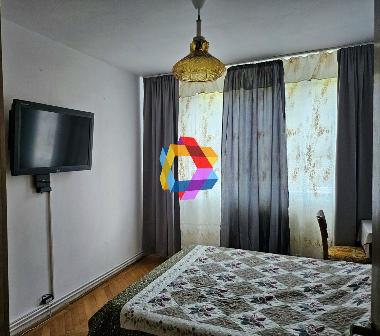 Apartament 3 camere de vânzare Brasov-zona Centrul Civic - 71 mp - plus-imo.ro - Poză 11