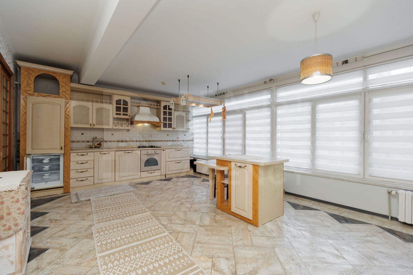 Vânzare, apartament, 3 camere și living, str. Bănulescu-Bodoni, Centru - Poză 4