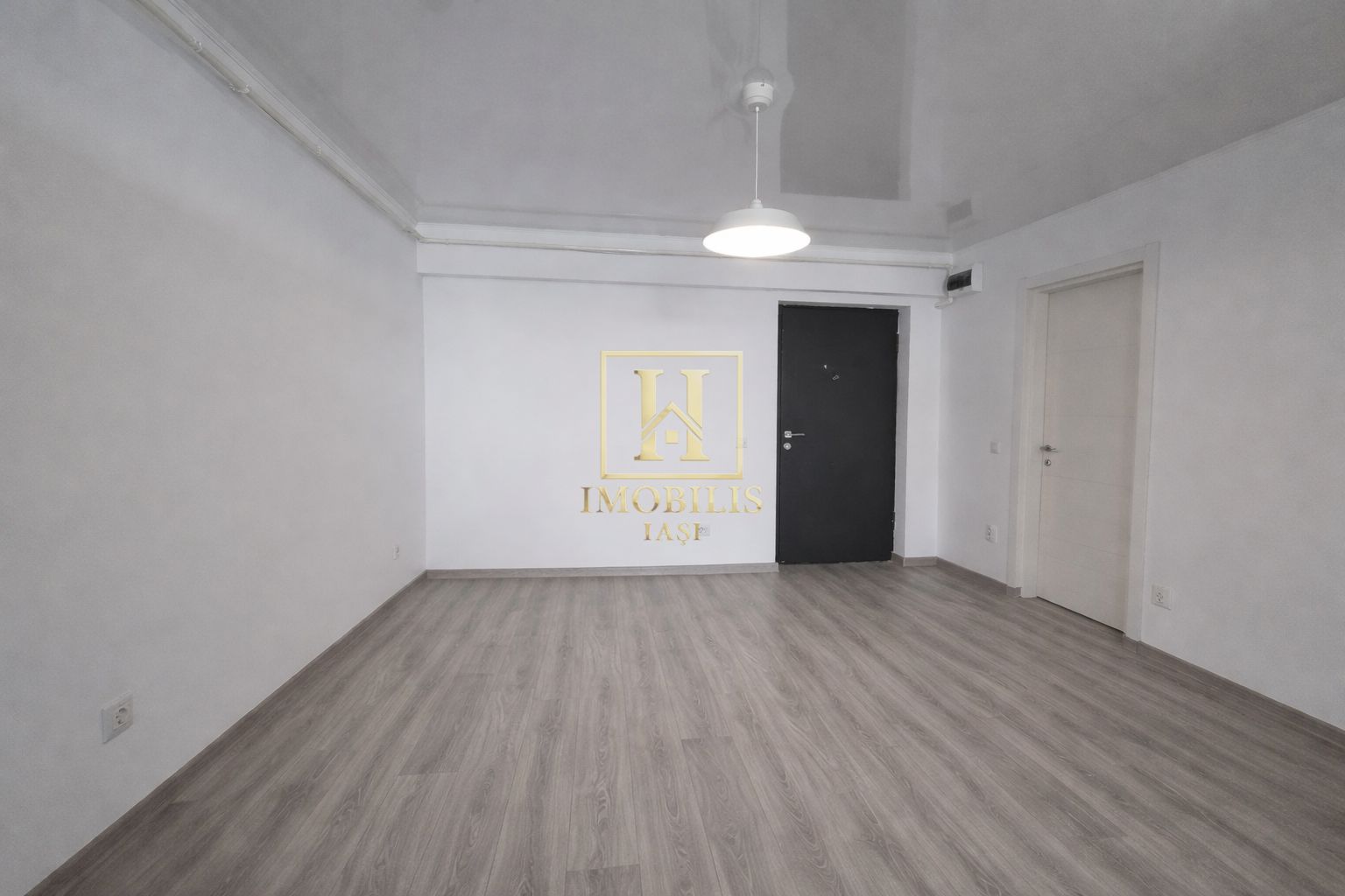 Apartament NOU 2 camere open space 50 mp Copou 104900 euro - Poză 5
