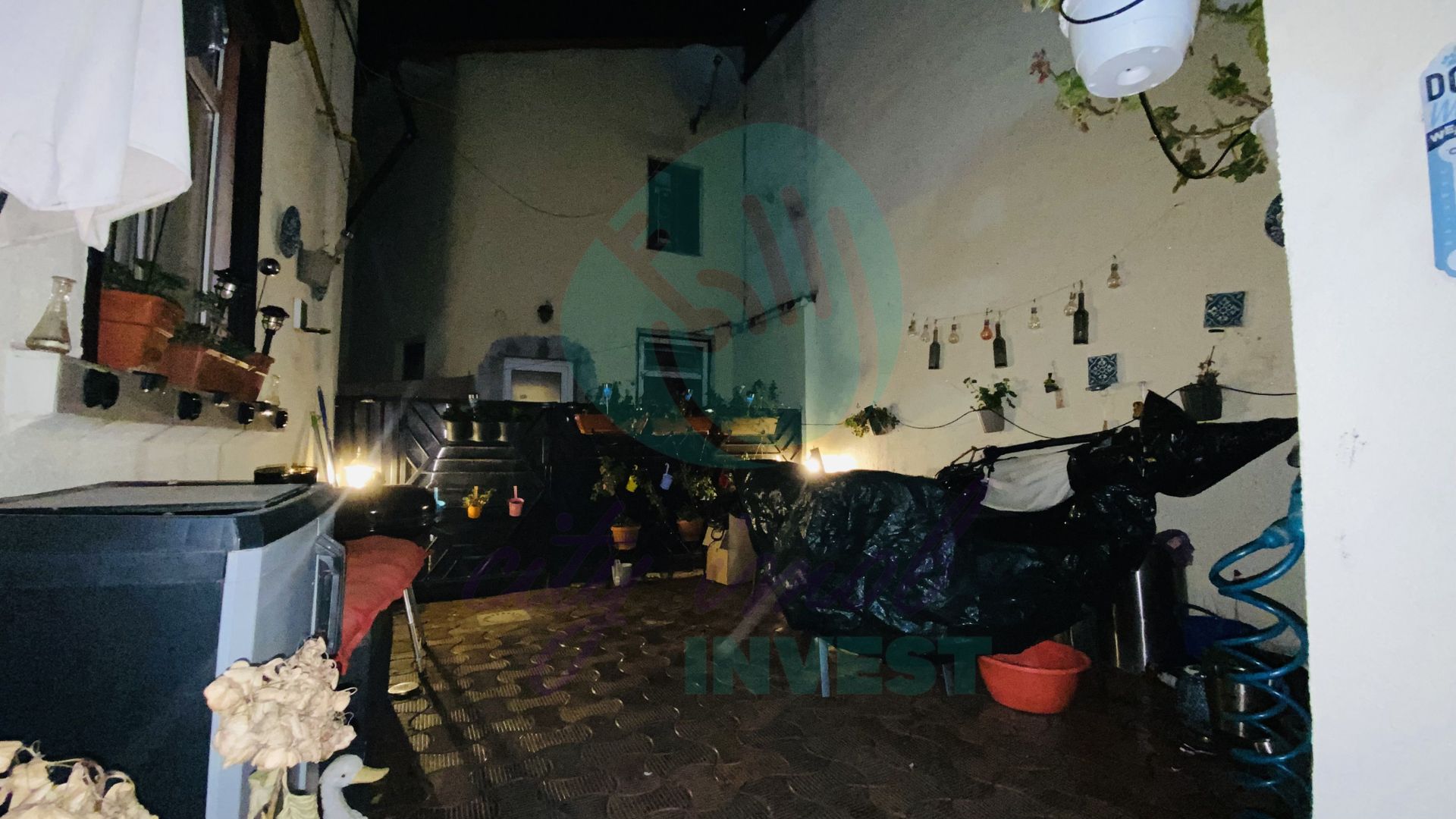 Casa cu 3 camere si curte - Poză 12