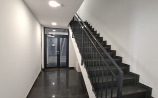 Spațiu pretabil birouri/cabinete medicale - Poză 21