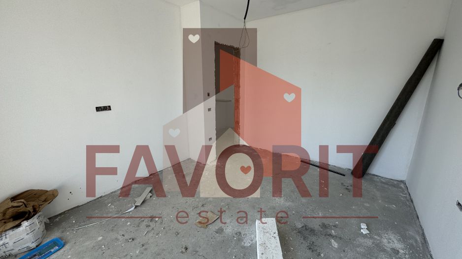 Duplex 5 camere ,despartit prin camera tehnica, finisat la cheie in Mosnita - Poză 10