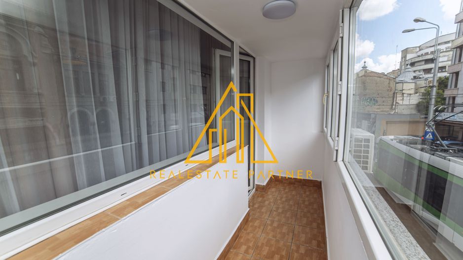 Apartament 4 camere renovat, central, ideal rezidențial sau activitate business - Poză 24