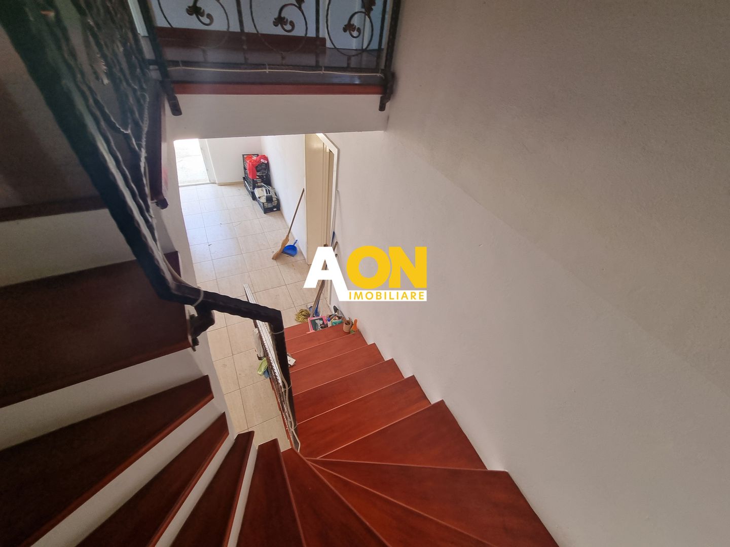 Casa si spatiu comercial, 5 camere, 415mp teren, Centru - Poză 13