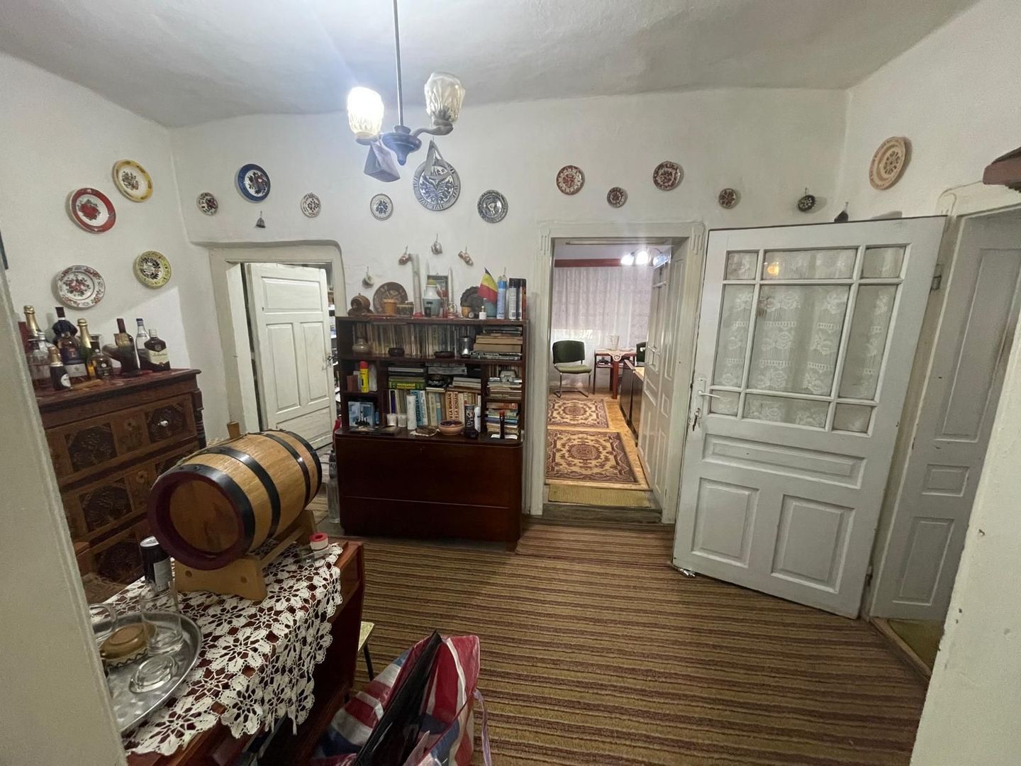 Vindem casă tradițională in sat Sabolciu,central, 4500 mp- 76.000 euro - Poză 7